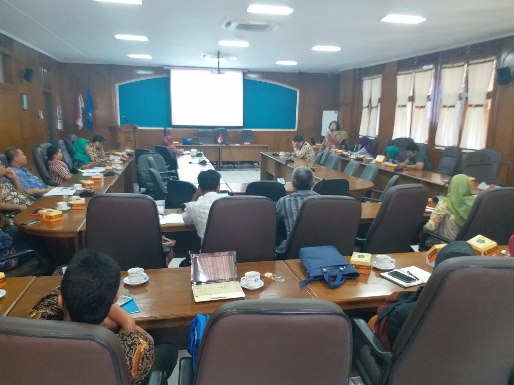 Biro HUKOR Gandeng LPMP Jateng Lakukan Sosialisasi Rintug