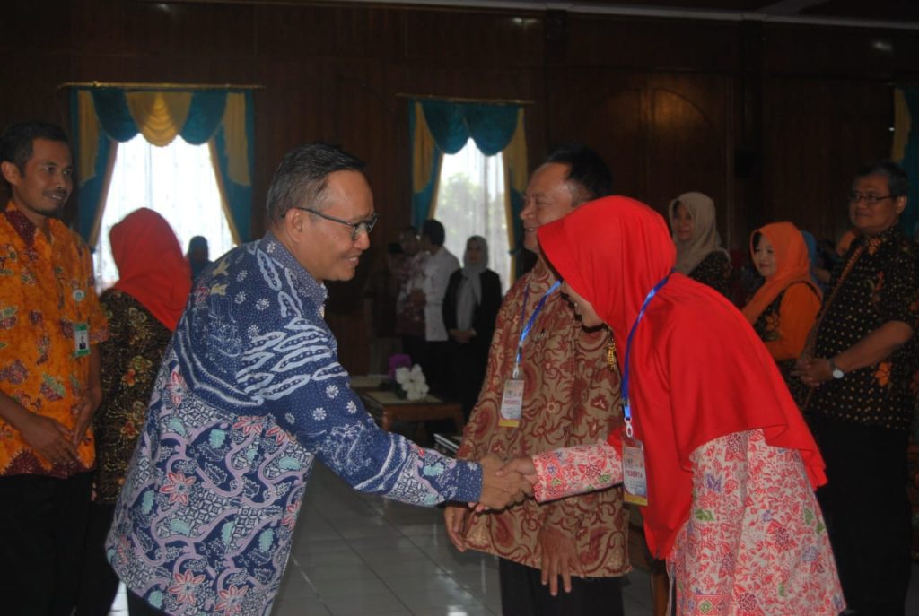 LPMP JAWA TENGAH SELENGGARAKAN BINTEK KURIKULUM 2013 EDISI SAPU JAGAT