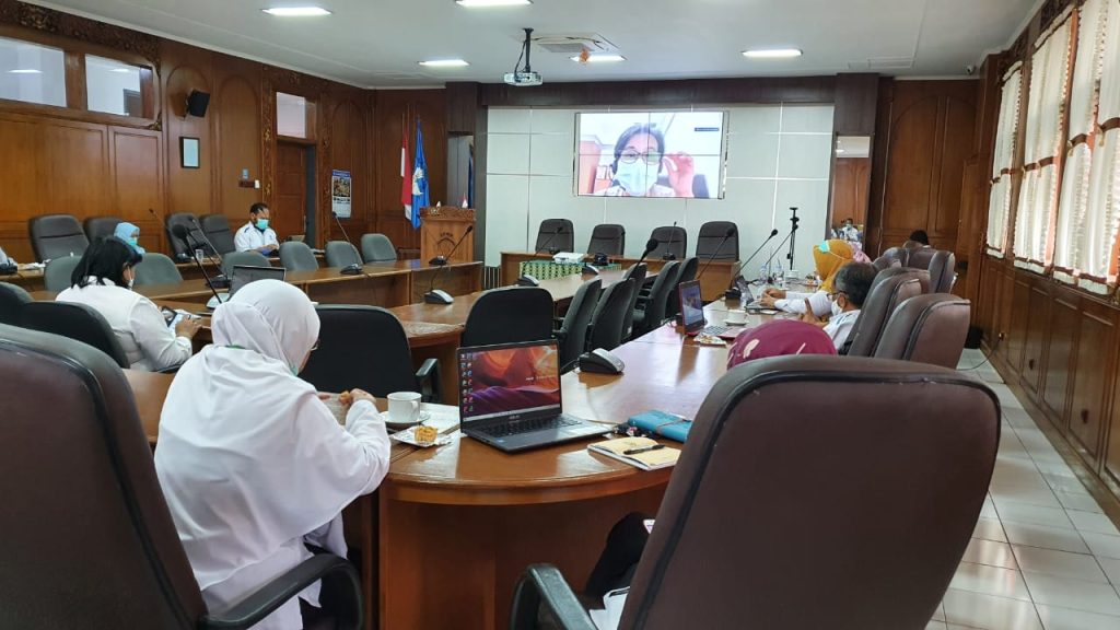 REVIU LAKIN LPMP JATENG OLEH BIRO KEUANGAN DAN SPI