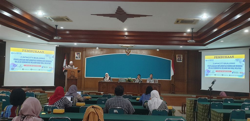 Waliwilayah Ikuti Capacity Building Penyelarasan Implementasi Kurikulum Merdeka
