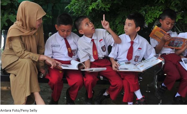 Menguatkan Literasi di Jenjang SD Melalui Teknik Pembelajaran di Kelas