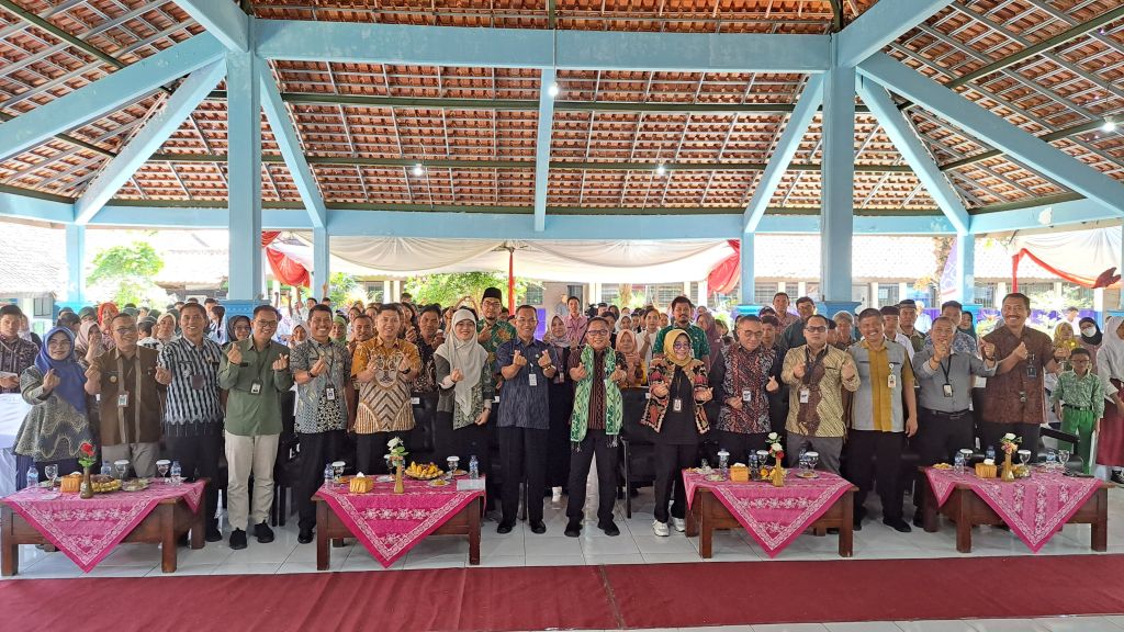 Kota Salatiga Meluncurkan Gerakan Salatiga Menabung (GSM) dan Peningkatan Literasi Keuangan Bagi Pelajar