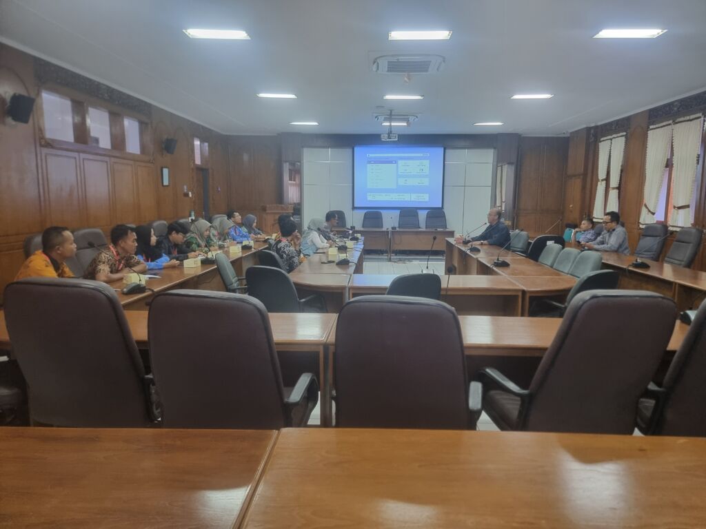 Studi Tiru Penguatan Mindset Pembangunan Zona Integritas Menuju WBK di Lingkungan AKN Pacitan