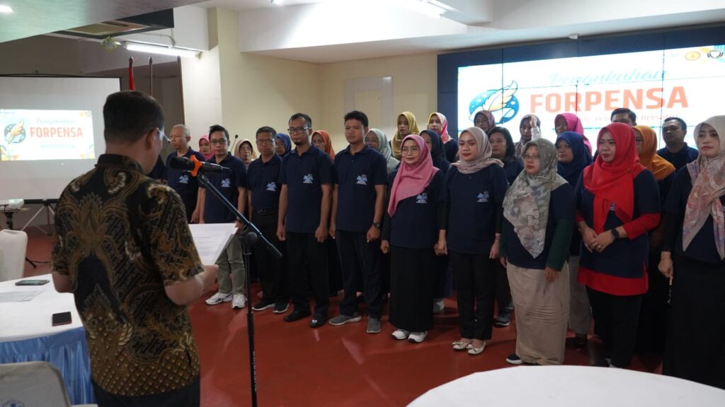 Pengukuhan Forum Penulis Pendidikan Bersatu (FORPENSA) Provinsi Jawa Tengah